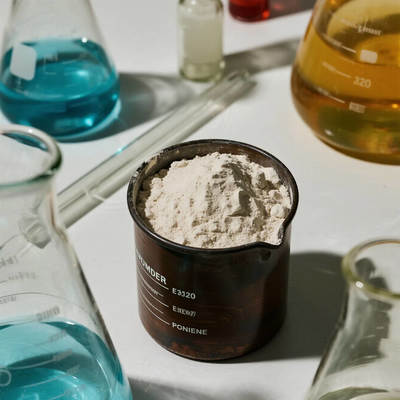 Dobra cena. Granulat formierski mocznika pierwszej klasy do urządzeń elektrycznych w Internecie