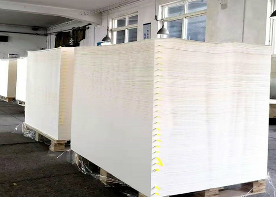 Dobra cena. 40gsm 45gsm Pure White 49081000 Papier do kalkomanii z melaminy w Internecie